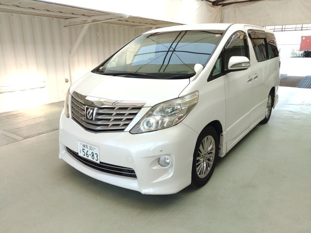 Toyota Alphard 2010